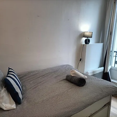 Cosy Arc De Triomphe Champs Elysees Paris